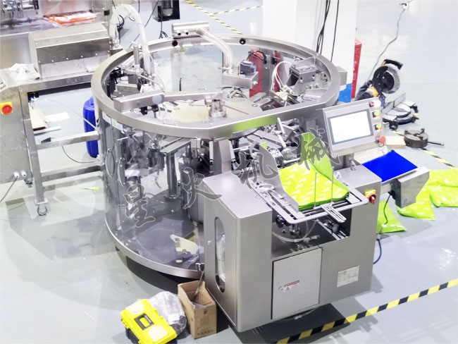 给袋式液体包装机