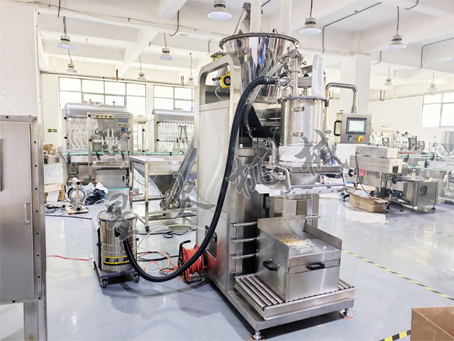 �����������װ��չʾ